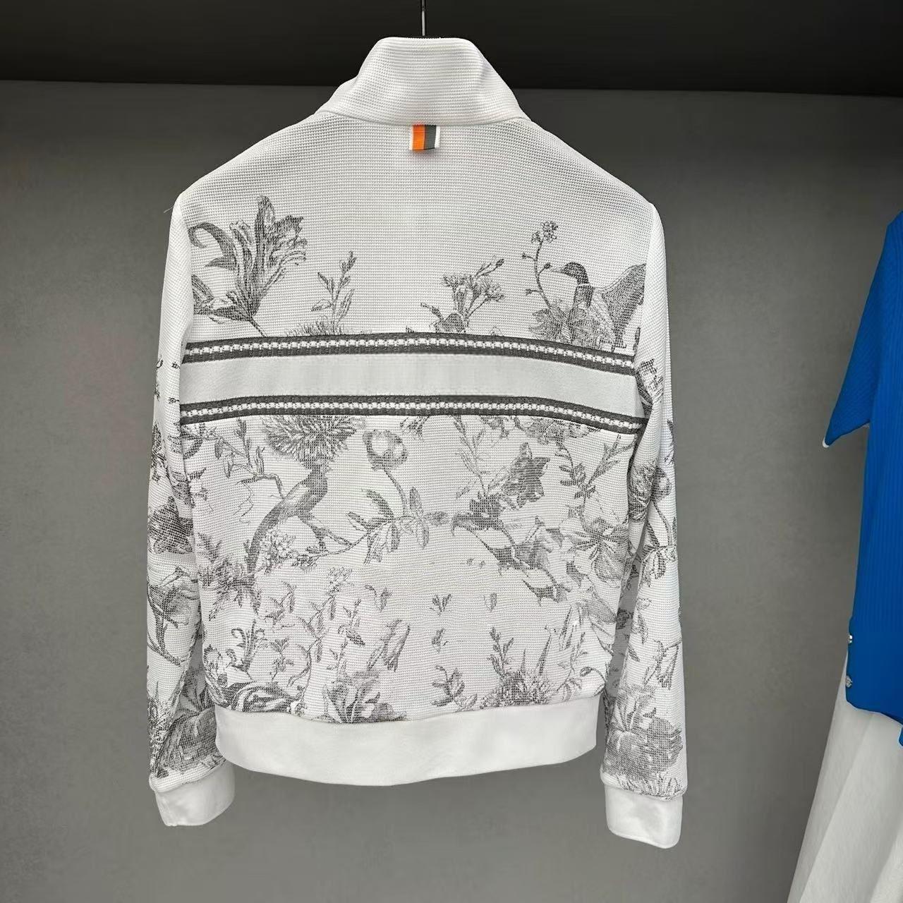 New Women's Golf Jacket: Stand - Golf Scorecard Holder recension och pris